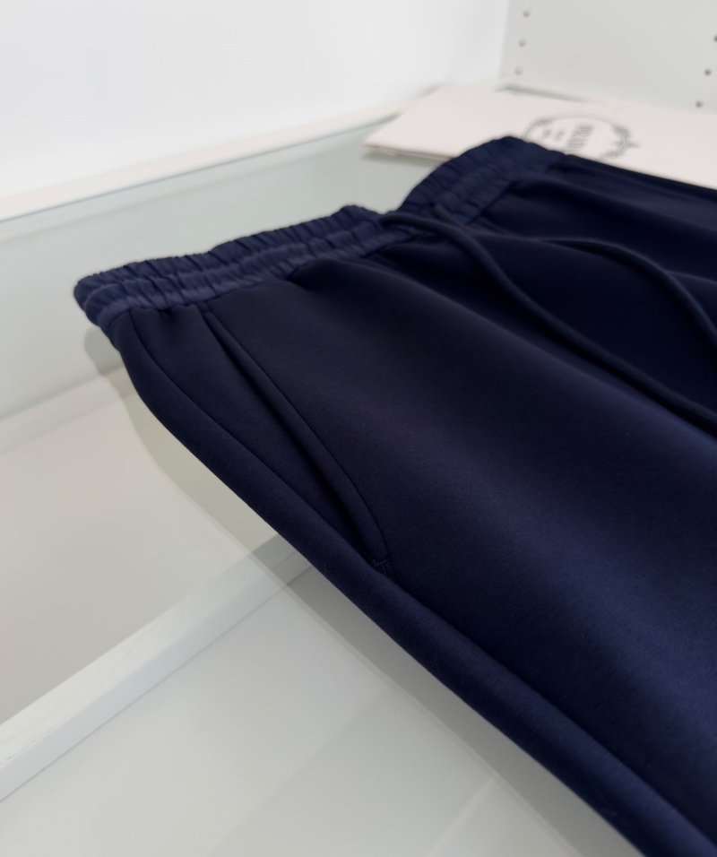 Pra*a long pants